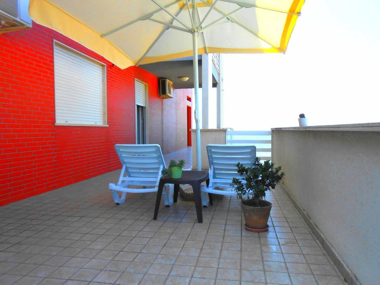 Turtle Apartment Durrës Exteriör bild