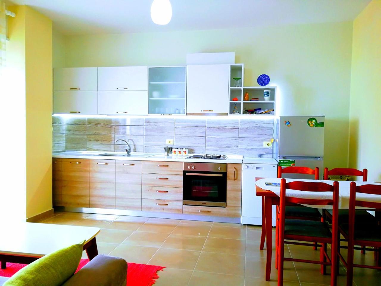 Turtle Apartment Durrës Exteriör bild